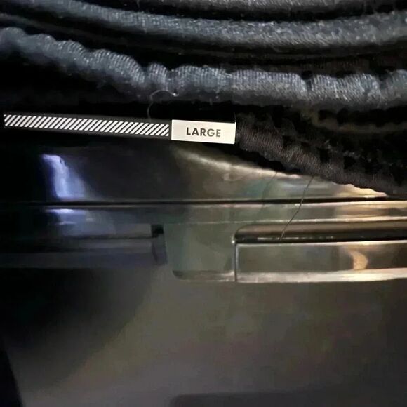 NWT NFL Logo Trainer Shorts Mens - Picture 3 of 3